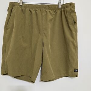 BILLABONG size XL‎ Elastic Drawstring Waist Shorts Brown